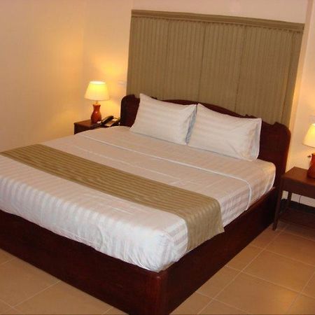 Crystal Hotel Sihanoukville Esterno foto